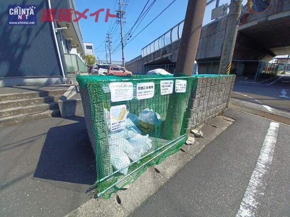 富田浜駅 徒歩5分 1階の物件外観写真